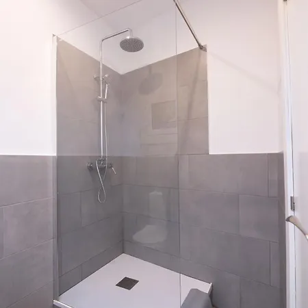 - Eixample Pb Apartamento